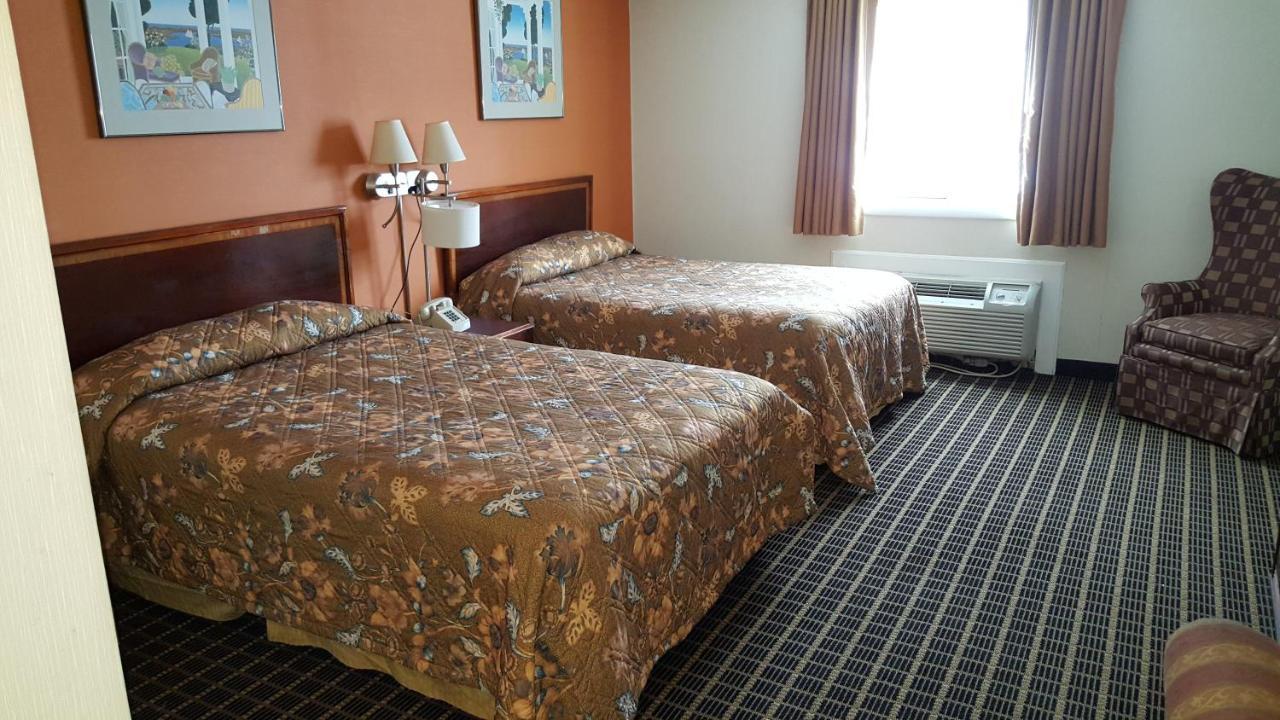 Woonsocket Motor Inn 외부 사진
