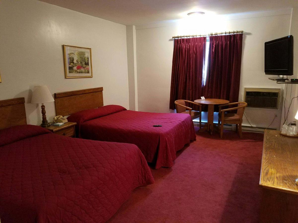 Woonsocket Motor Inn 외부 사진
