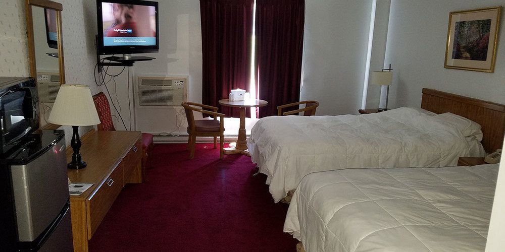 Woonsocket Motor Inn 외부 사진